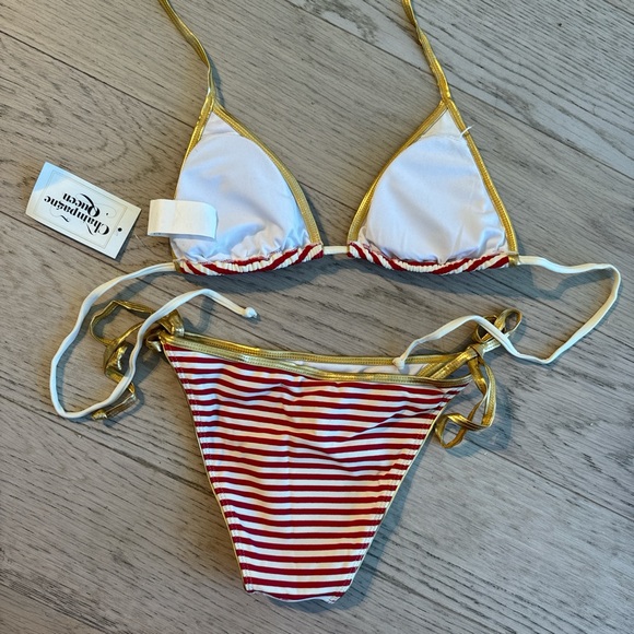 Nwt red & white stripe with anchor adjustable bikini set size large - Picture 3 of 3